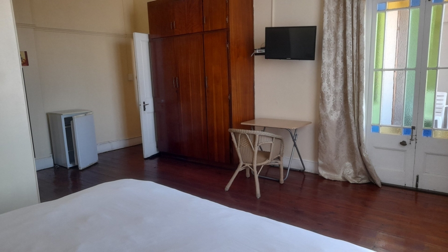 7 Bedroom Property for Sale in Quigney Eastern Cape